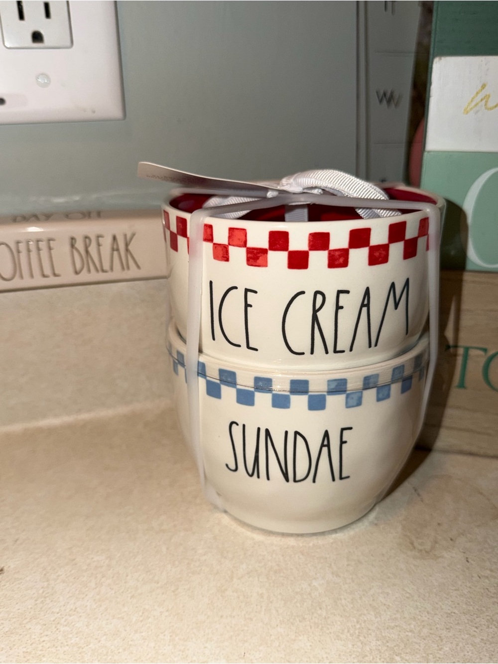 Rae Dunn ice cream & sundae bowls
